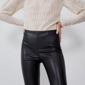 Zara Faux Leather Leggings. XS.